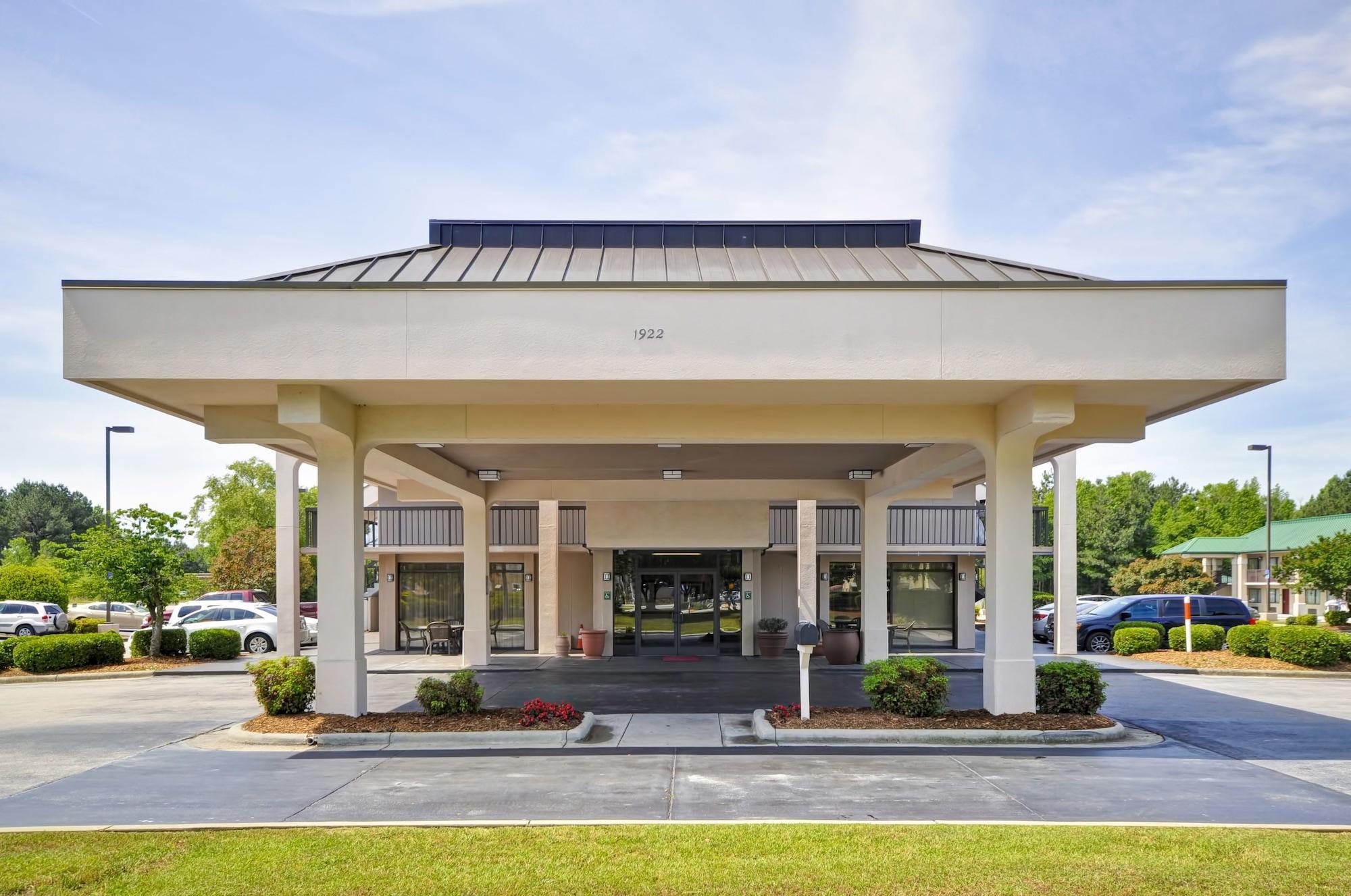 Motel 6 Fayetteville - I-95 Buitenkant foto