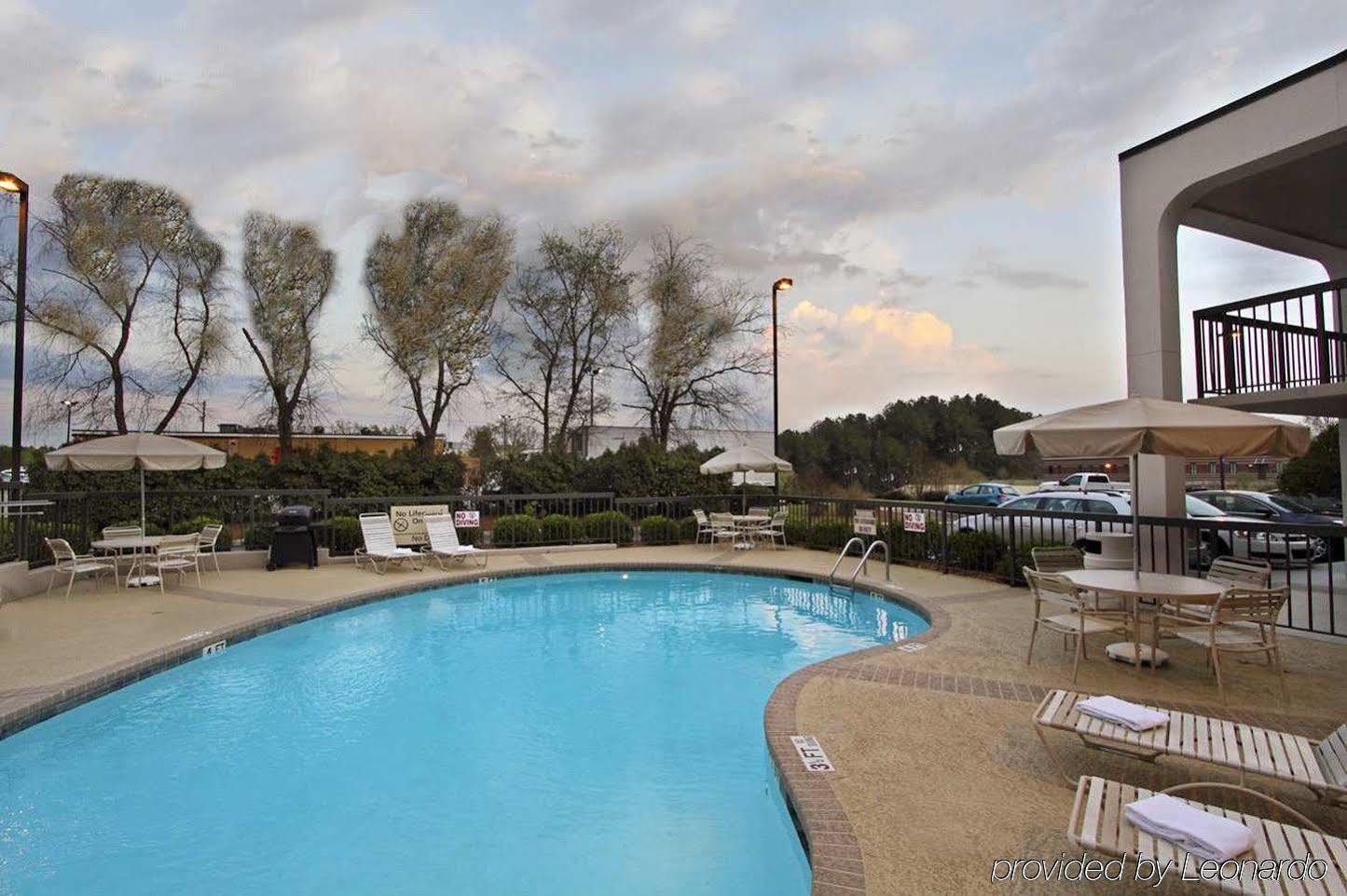 Motel 6 Fayetteville - I-95 Buitenkant foto